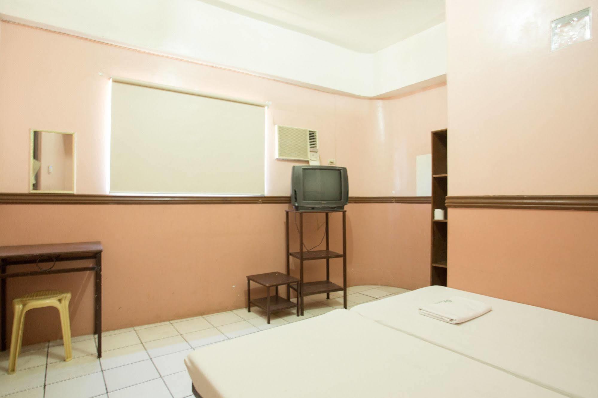 Gv Hotel - Masbate Masbate City Eksteriør billede