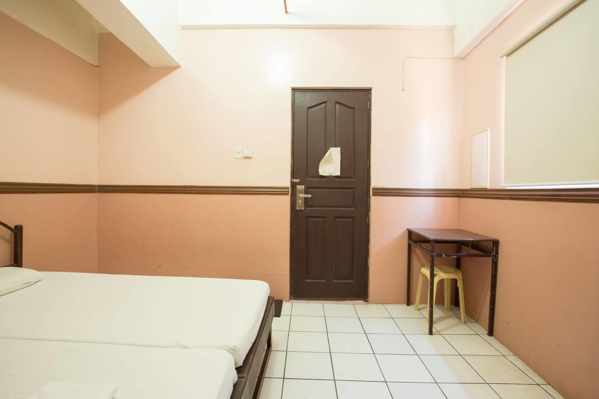 Gv Hotel - Masbate Masbate City Eksteriør billede